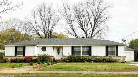 1416 Pine Bluff St, Malvern, AR 72104 photo 1