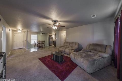 1233 Meadows Dr, Benton, AR 72019 photo 3