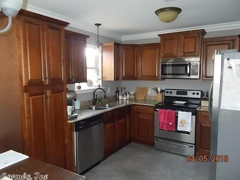 302 Merril Dr, Benton, AR 72015 photo 6