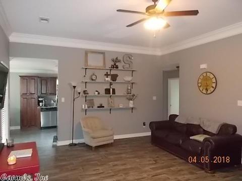 302 Merril Dr, Benton, AR 72015 photo 4
