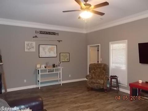 302 Merril Dr, Benton, AR 72015 photo 5