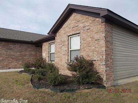 302 Merril Dr, Benton, AR 72015 photo 3