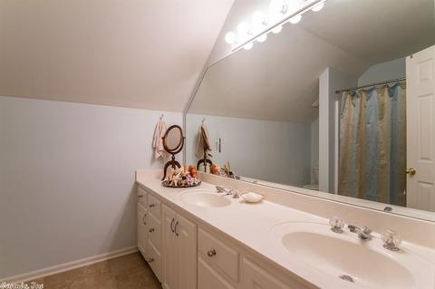 905 Red Oak Cir, Benton, AR 72019 photo 24