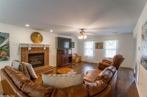 905 Red Oak Cir, Benton, AR 72019 photo 8