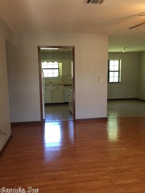 405 Windwood Dr, Beebe, AR 72012 photo 5