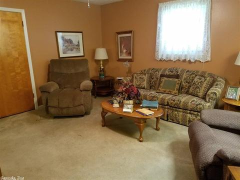 2708 E 10th, Pine Bluff, AR 71601 photo 2