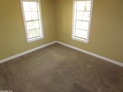 1525 Davis St, Conway, AR 72034 photo 10