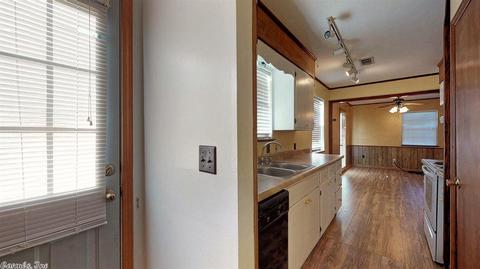 45 Pine Vly, Conway, AR 72034 photo 13