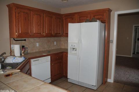 2222 Daniel Dr, Searcy, AR 72143 photo 4