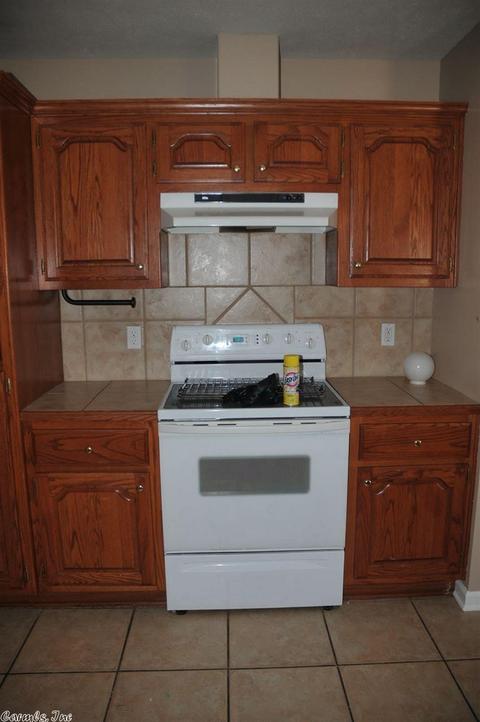 2222 Daniel Dr, Searcy, AR 72143 photo 5