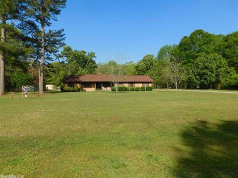 7704 Jay Lynn Ln, Pine Bluff, AR 71603 photo 2