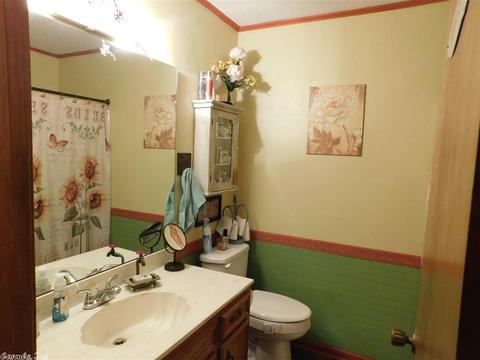 7704 Jay Lynn Ln, Pine Bluff, AR 71603 photo 17