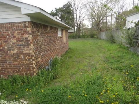 722 Walker St, Bald Knob, AR 72010 photo 2