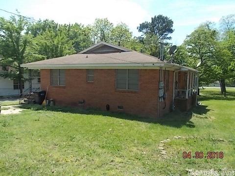 702 Denton St, Benton, AR 72015 photo 2