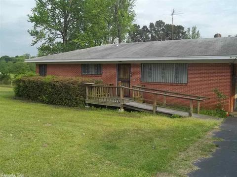 6604 Nevins Rd, Pine Bluff, AR 71603 photo 1
