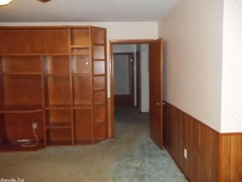 6604 Nevins Rd, Pine Bluff, AR 71603 photo 3
