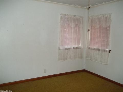 6604 Nevins Rd, Pine Bluff, AR 71603 photo 14