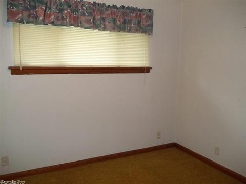 6604 Nevins Rd, Pine Bluff, AR 71603 photo 10