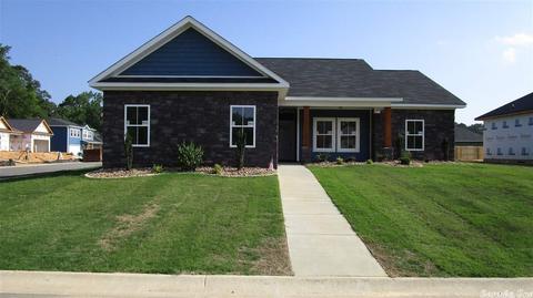 415 Carriage Dr, Benton, AR 72015 photo 1