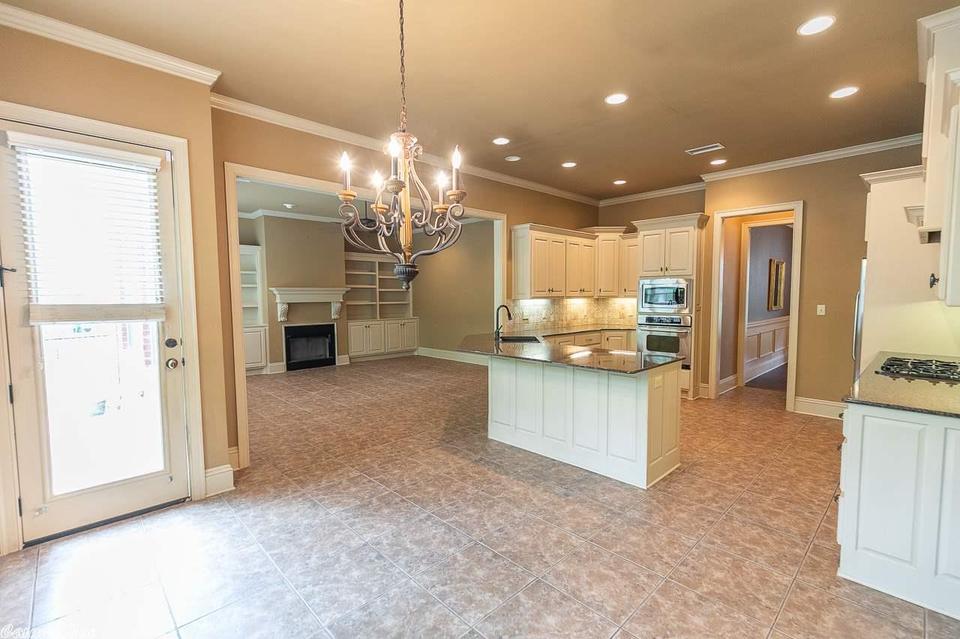  35 Woodstream Cv, Little Rock, AR 72211 photo 9