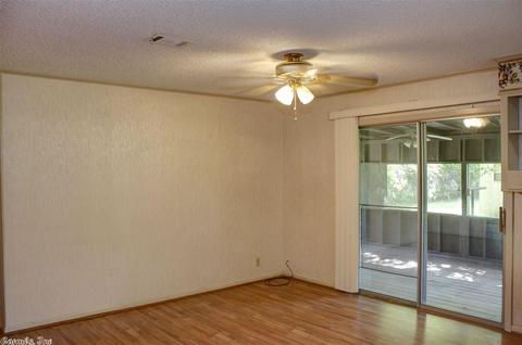 104 Carter Dr, Searcy, AR 72143 photo 4