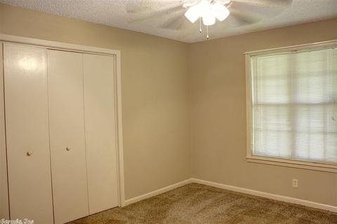 104 Carter Dr, Searcy, AR 72143 photo 8