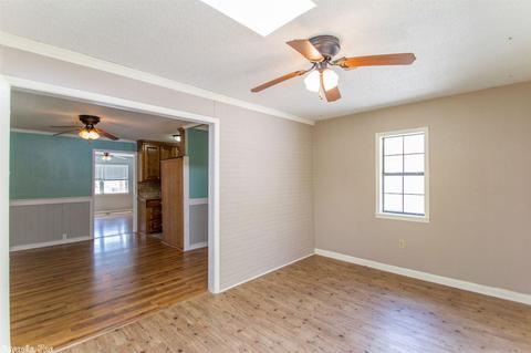 306 E Conway, Benton, AR 72015 photo 17