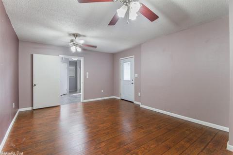 306 E Conway, Benton, AR 72015 photo 27
