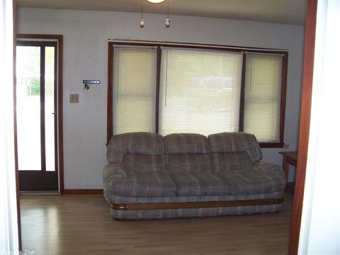 1811 Robert E Lee, Malvern, AR 72104 photo 4