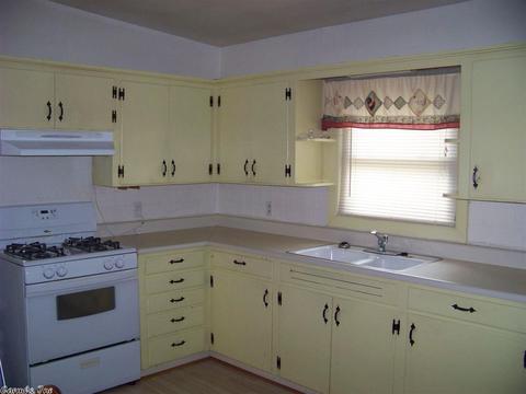 1811 Robert E Lee, Malvern, AR 72104 photo 8