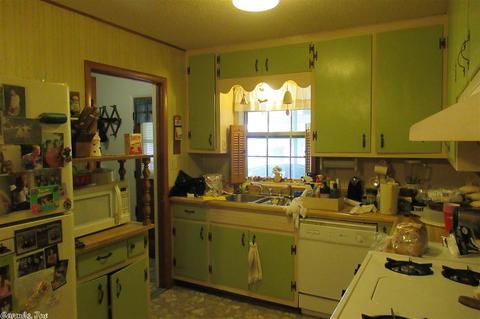 1601 W Iowa, Beebe, AR 72012 photo 3