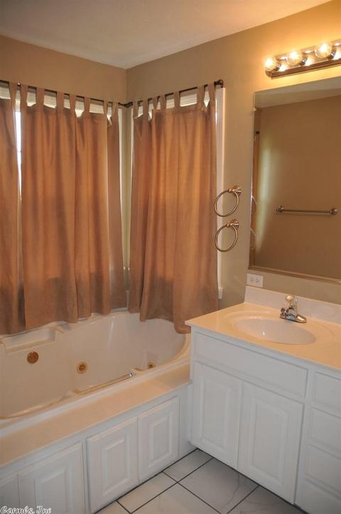 2305 Thomas Dr, Searcy, AR 72143 photo 22