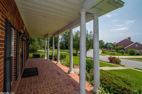 516 Providence Dr, Bryant, AR 72022 photo 3