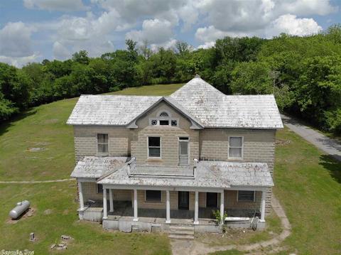 611 Main St, Leslie, AR 72645 photo 1