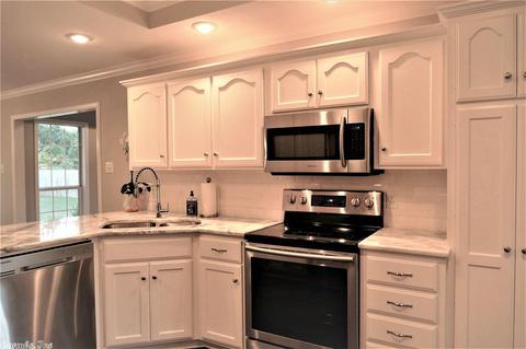 3620 Irby, Conway, AR 72034 photo 12