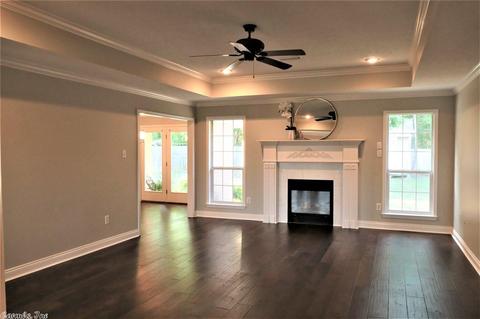 3620 Irby, Conway, AR 72034 photo 2