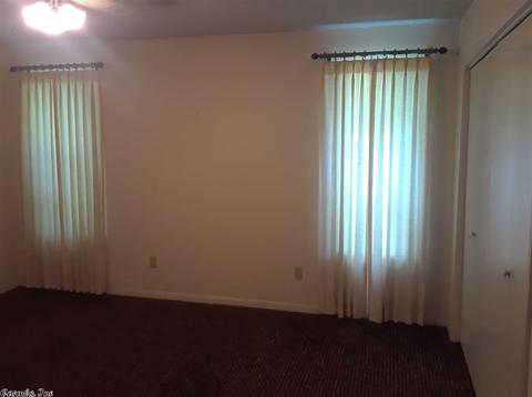 506 Green Meadows Dr, Pine Bluff, AR 71601 photo 19