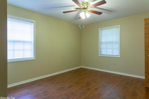1309 Hillcrest Dr, Conway, AR 72034 photo 17