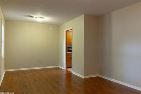 1309 Hillcrest Dr, Conway, AR 72034 photo 7