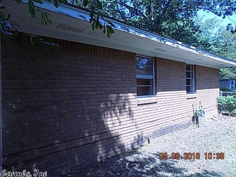 2205 W 37th Ave, Pine Bluff, AR 71603 photo 3