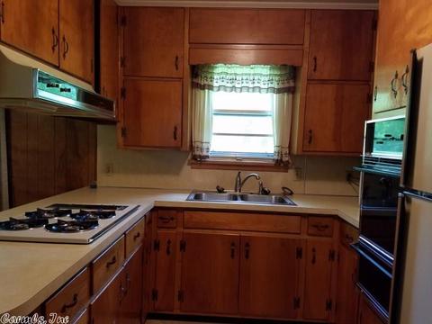 6601 Nevins Rd, Pine Bluff, AR 71603 photo 4