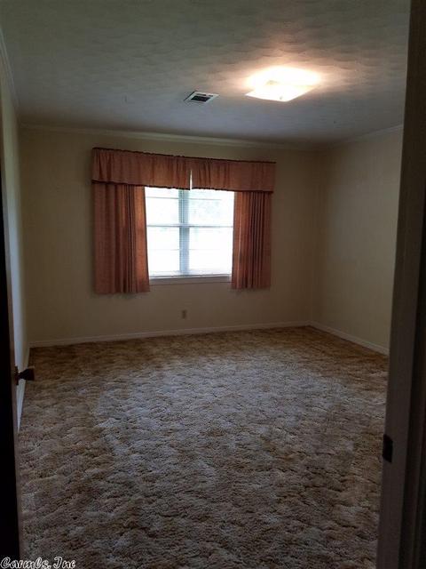 6601 Nevins Rd, Pine Bluff, AR 71603 photo 9