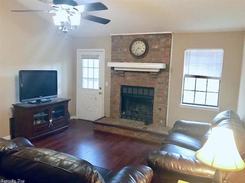 25 Oak Forest Loop, Maumelle, AR 72113 photo 6