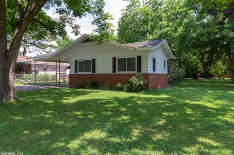 1711 Simms, Conway, AR 72034 photo 1