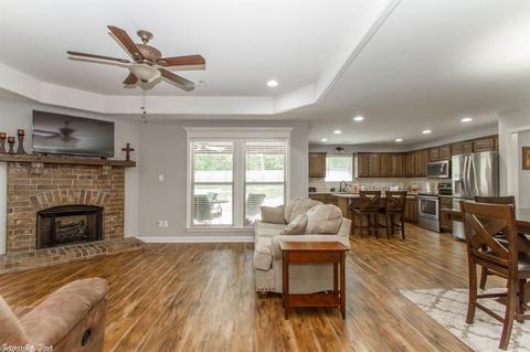 3934 Hampton Dr, Benton, AR 72019 photo 4