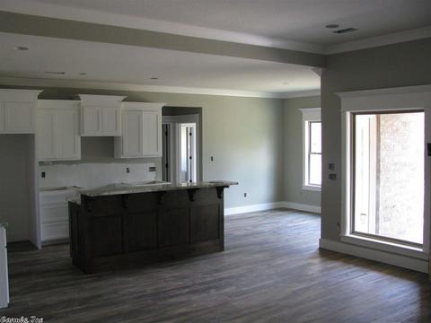 12 Garrison, Greenbrier, AR 72058 photo 6