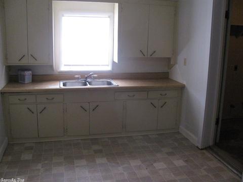 702 Edison Ave, Benton, AR 72015 photo 5