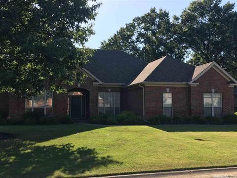 1835 Summerbrook Dr, Conway, AR 72034 photo 1