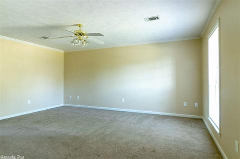 2125 Dillard, Conway, AR 72034 photo 8