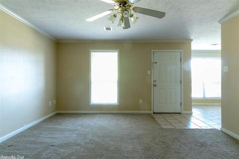 2125 Dillard, Conway, AR 72034 photo 7